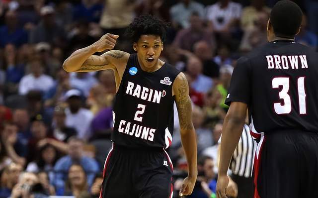 bt, 球队裁掉 bt, 球队裁掉